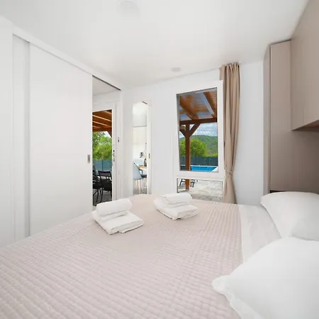 Holiday home Mobile Kapo Sitno Donje