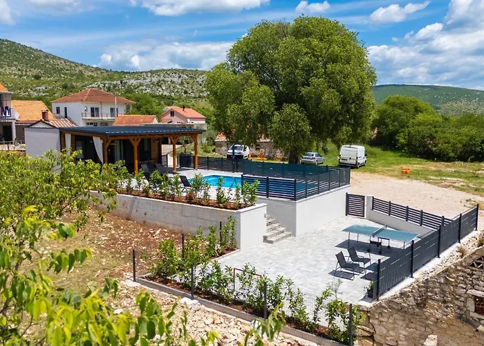 Holiday home Mobile Kapo